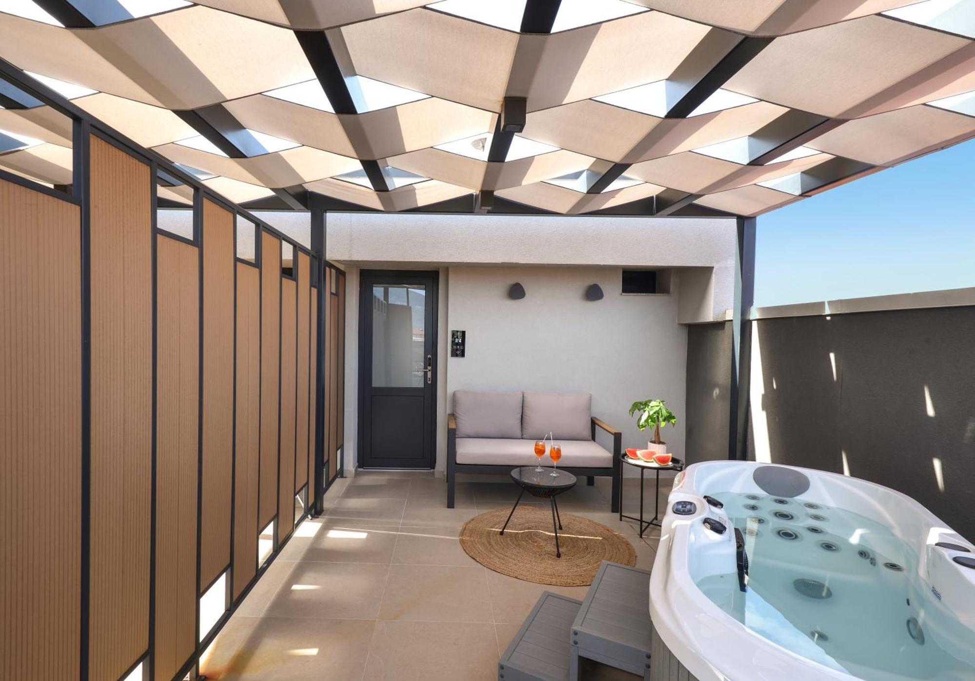 לפטוקריה Corylus Luxury Rooms & Suites מראה חיצוני תמונה