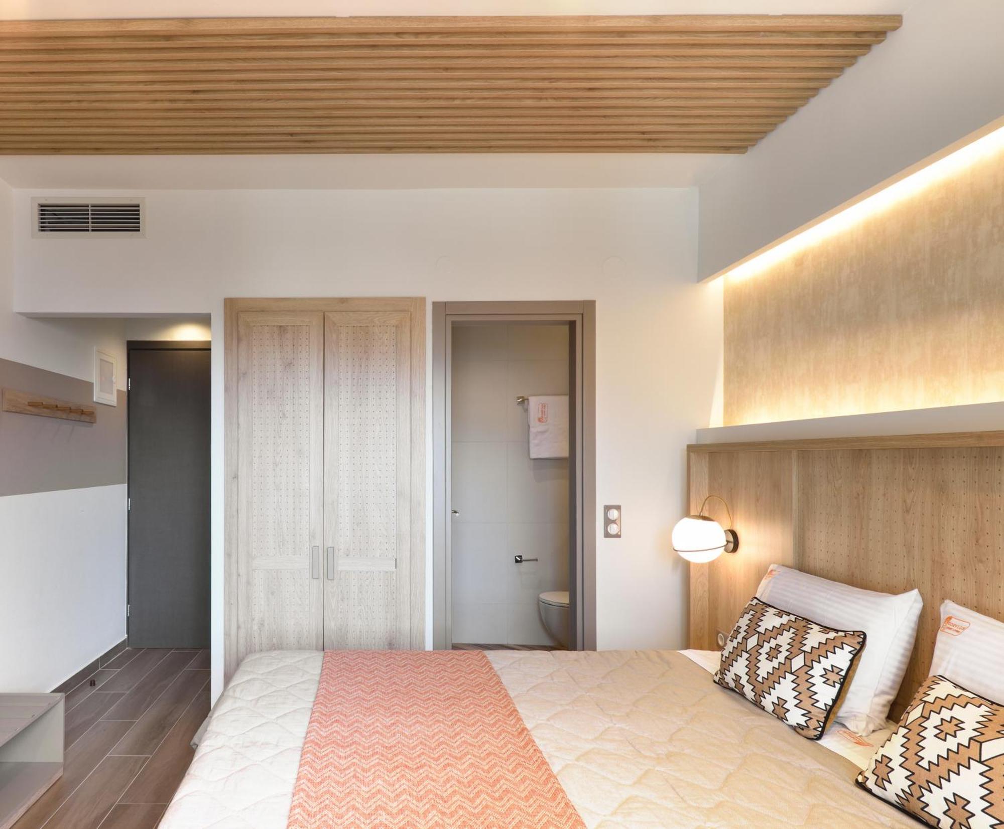 לפטוקריה Corylus Luxury Rooms & Suites מראה חיצוני תמונה